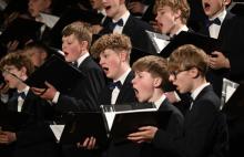 Der Windsbacher Knabenchor zählt zur Spitze der Knabenchöre und steht für Gemeinschaft, Leidenschaft und klangliche Präzision. ©Franziska Kraufmann